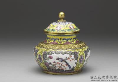 图片[2]-Painted enamel covered jar with flower-and-bird decoration, Ch’ien-lung reign (1736-1795) , Ch’ing dynasty-China Archive